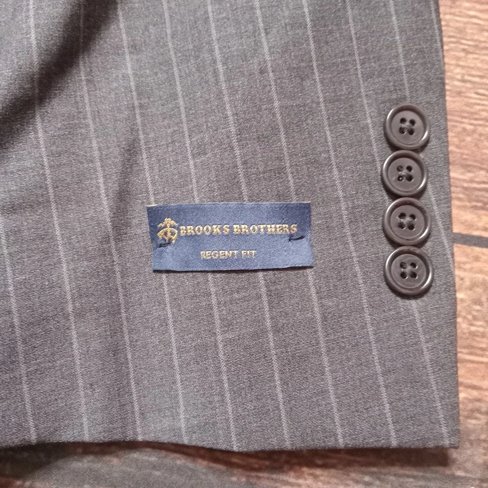 Brooks Brothers Explorer‎ Regent Fit Men's Blazer 46 Reg Gray Pinstripe